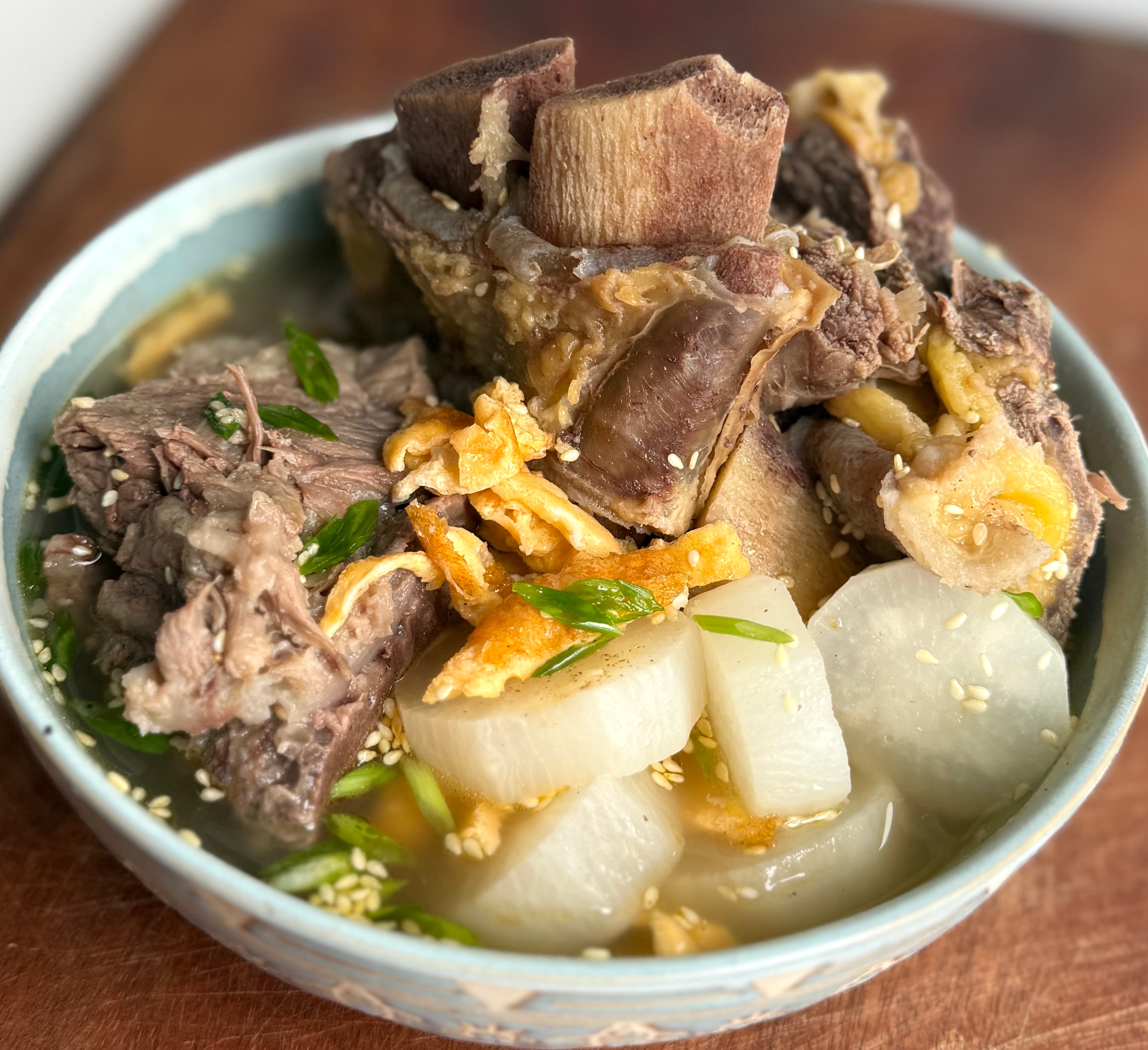 Korean Beef Short Rib Soup (Galbitang - 갈비탕) | Canh Sườn Bò Hàn Quốc 🍲🇰🇷